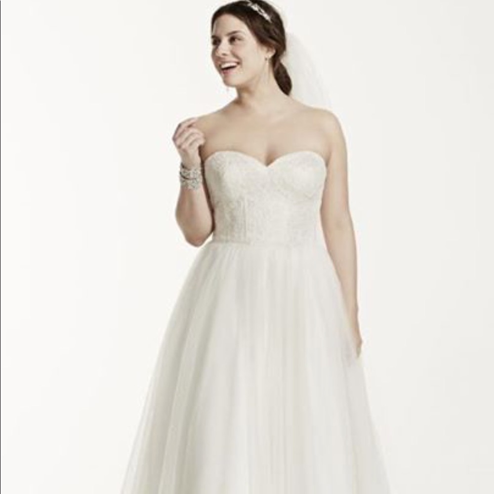 Wedding ballgown